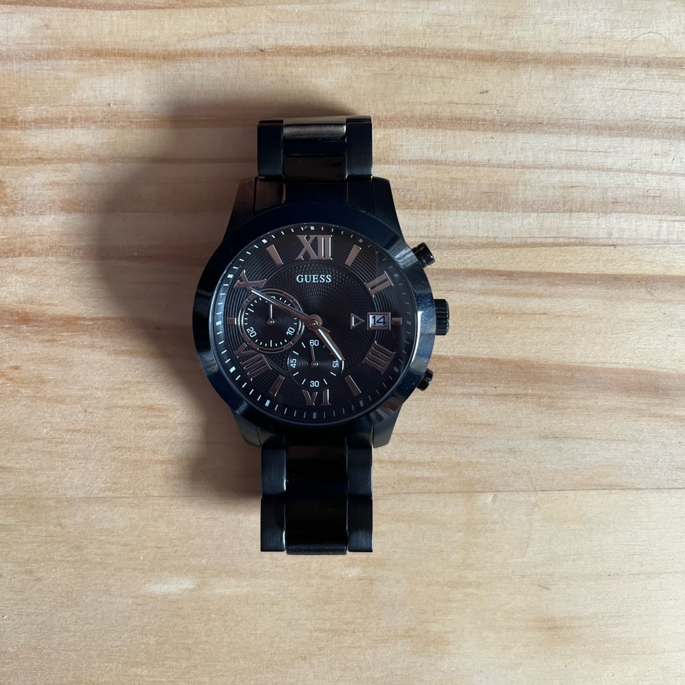 NWT Guess mens watch